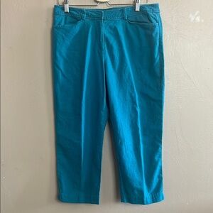 Vintage Pendleton Women’s Crop 
Pants. Linen Blend. Size 12. Teal Color.